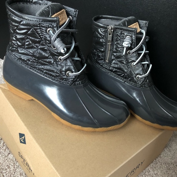 Sperry boots - Picture 1 of 3